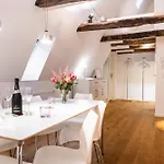 Michaelis - Schrangen-suites-1389 Линебург